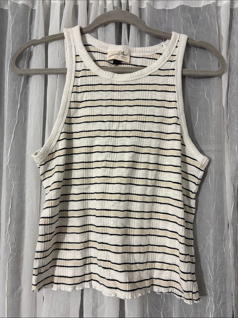 Universal Threads Ribbed Striped Tank Top in White & Black